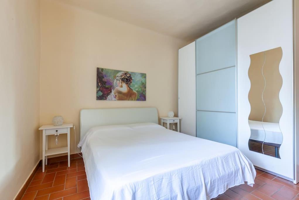 Midtown Apartment Pisa Buitenkant foto